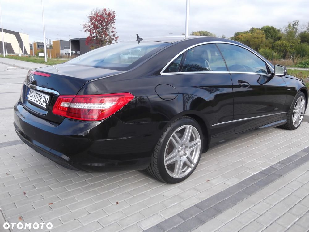 Mercedes-Benz Klasa E - 7