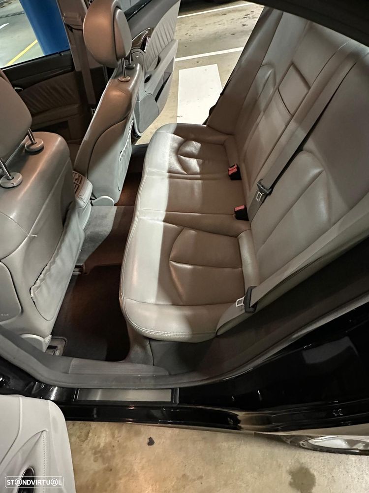 Mercedes-Benz E 220 T CDI Auto Avantgarde - 12