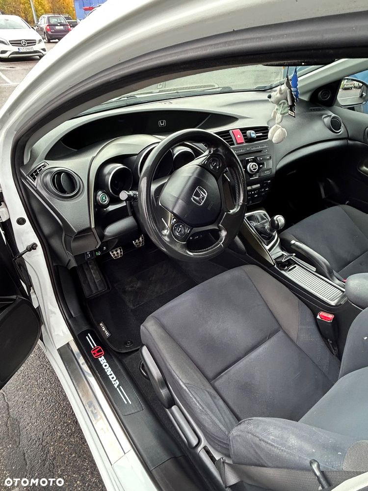 Honda Civic 1.8 Sport - 11