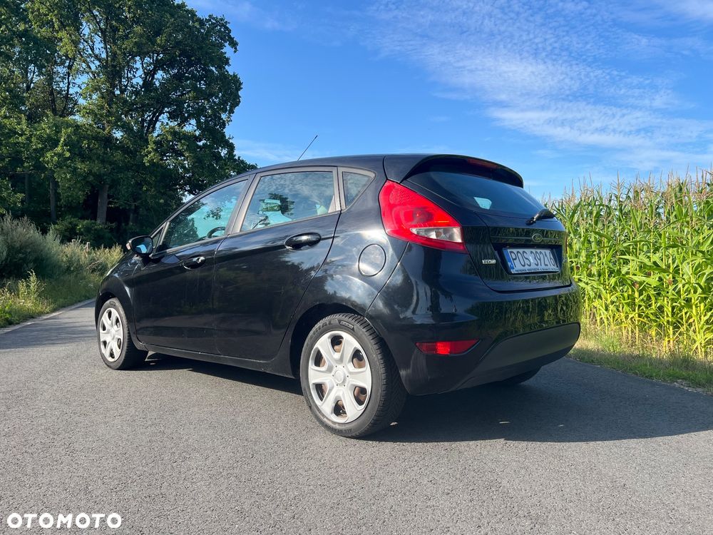 Ford Fiesta 1.4 TDCI - 9