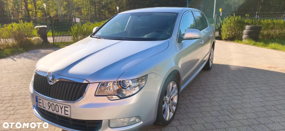 Skoda Superb 2.0 TDI Ambition - 1