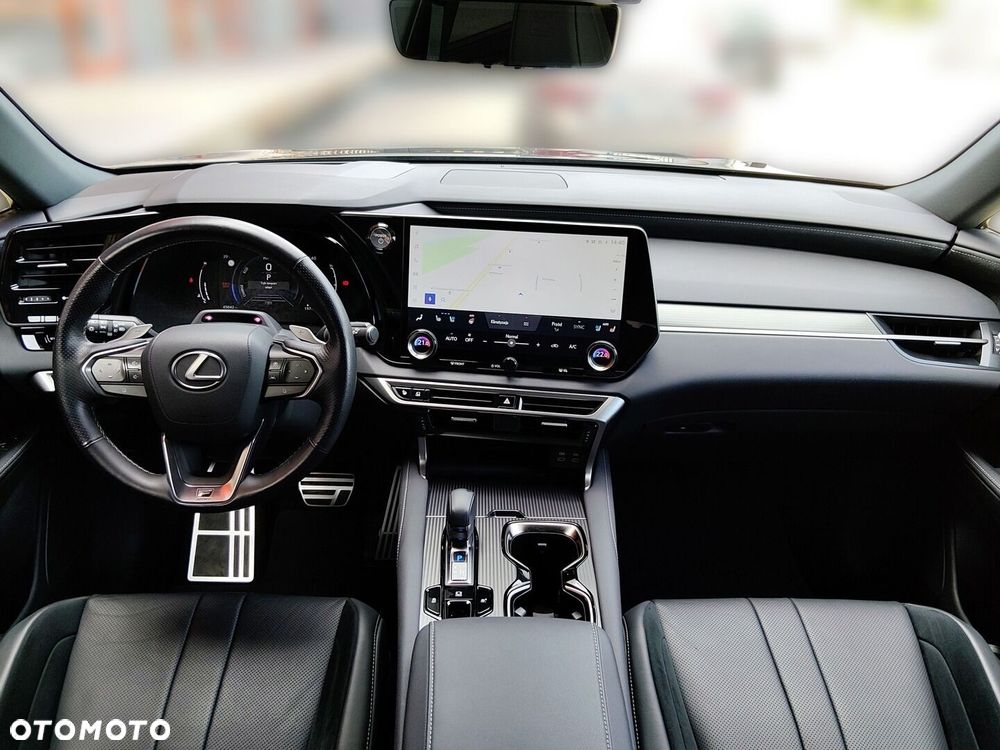 Lexus RX - 11