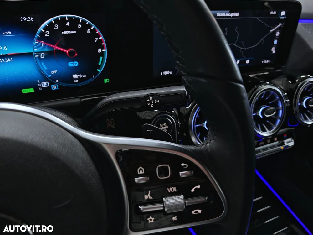 Mercedes-Benz GLA 250 e 8G-DCT - 18