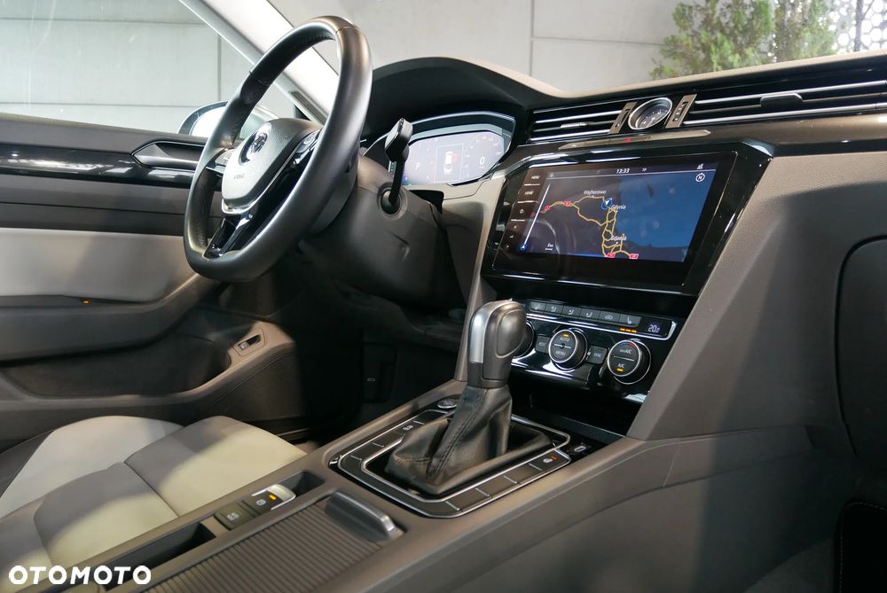 Volkswagen Arteon 2.0 TDI SCR 4Motion DSG Elegance - 28