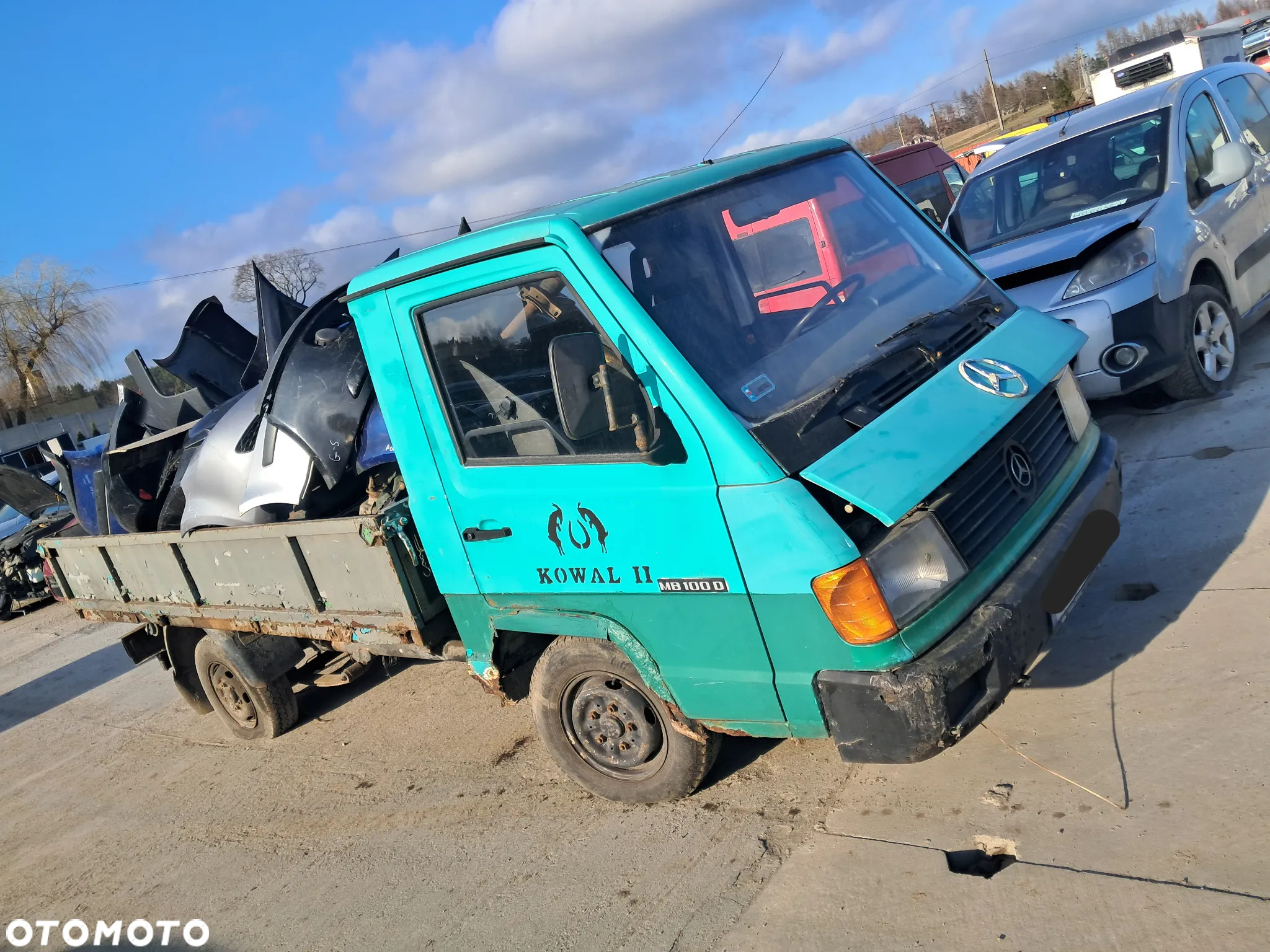 Dawca Części Mercedes MB 100 D 2.4 Diesel 1992 - 2