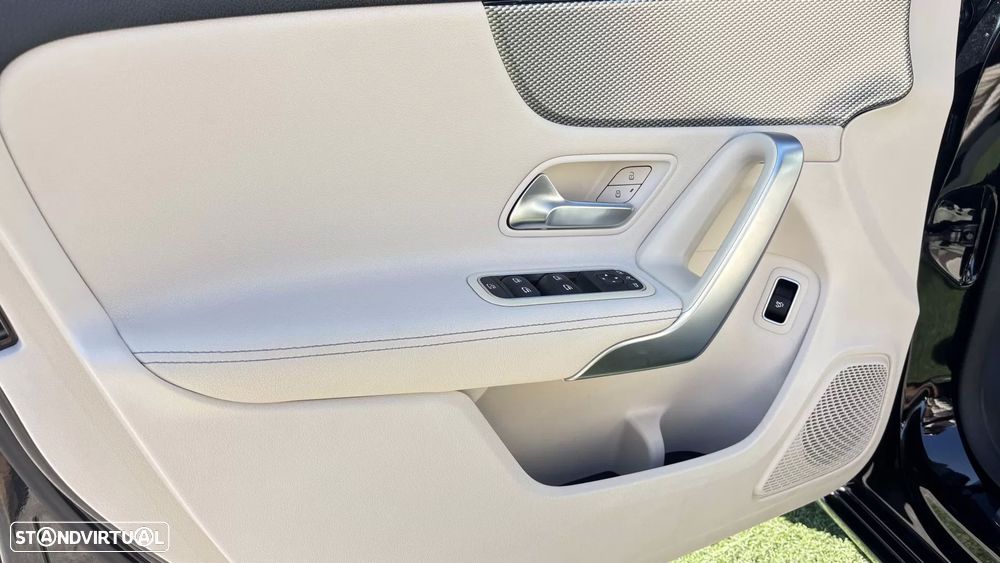 Mercedes-Benz A 200 Limousine Progressive - 12