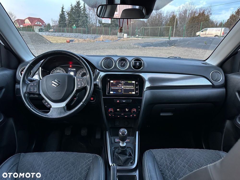 Suzuki Vitara - 22