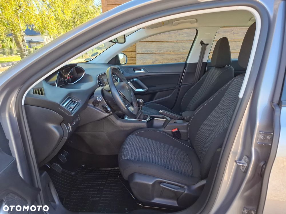 Peugeot 308 1.5 BlueHDi Active S&S - 27