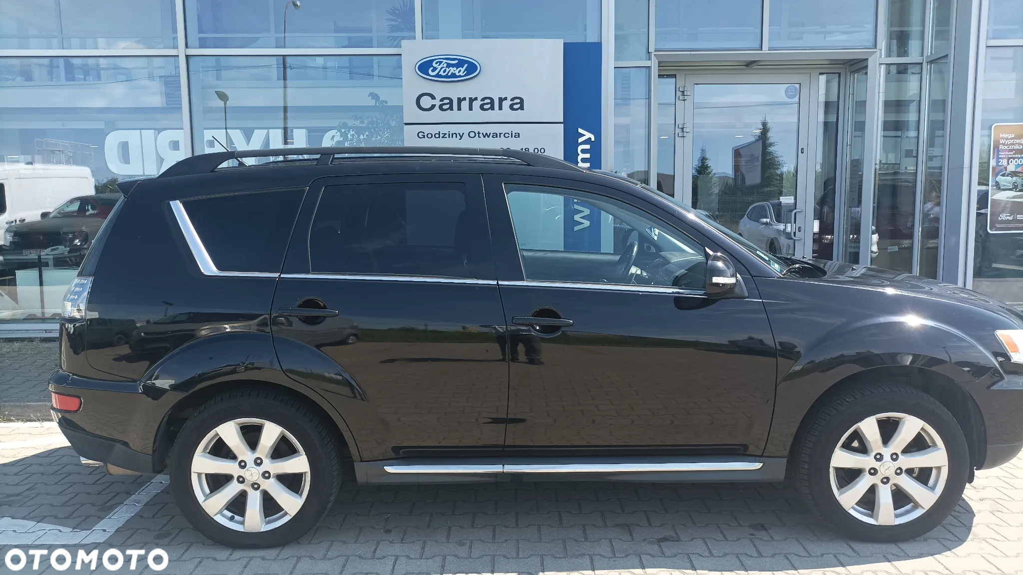 Mitsubishi Outlander 2.4 Intense + CVT - 8
