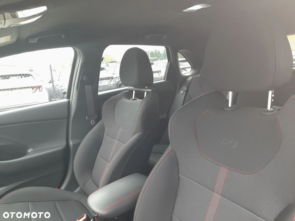 Hyundai i30 1.5 T-GDI 48V-Hybrid DCT N Line - 11