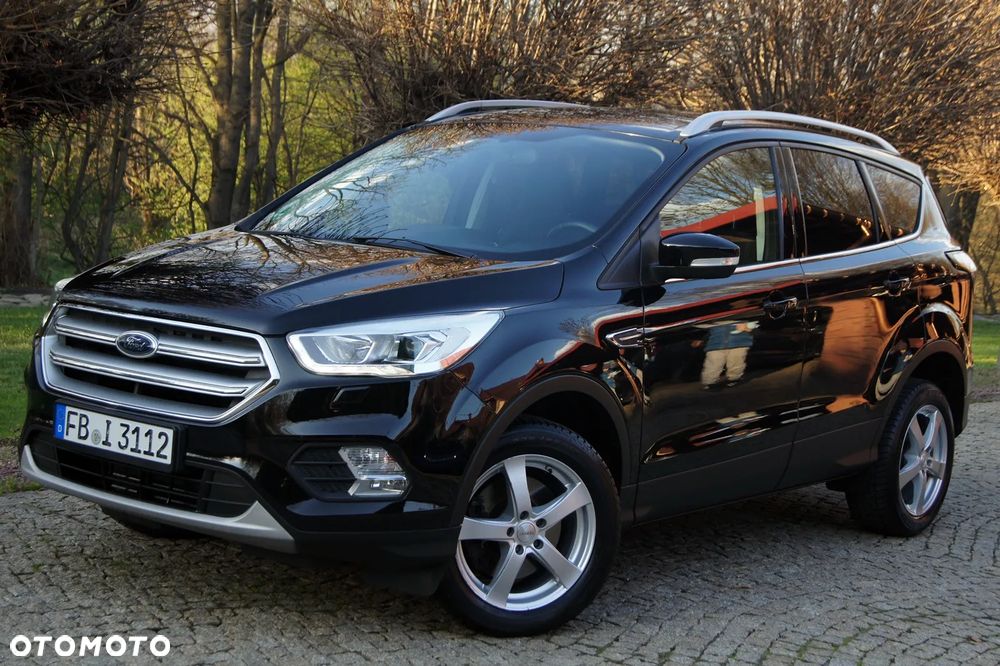 Ford Kuga 2.0 TDCi 2x4 Business Edition - 2