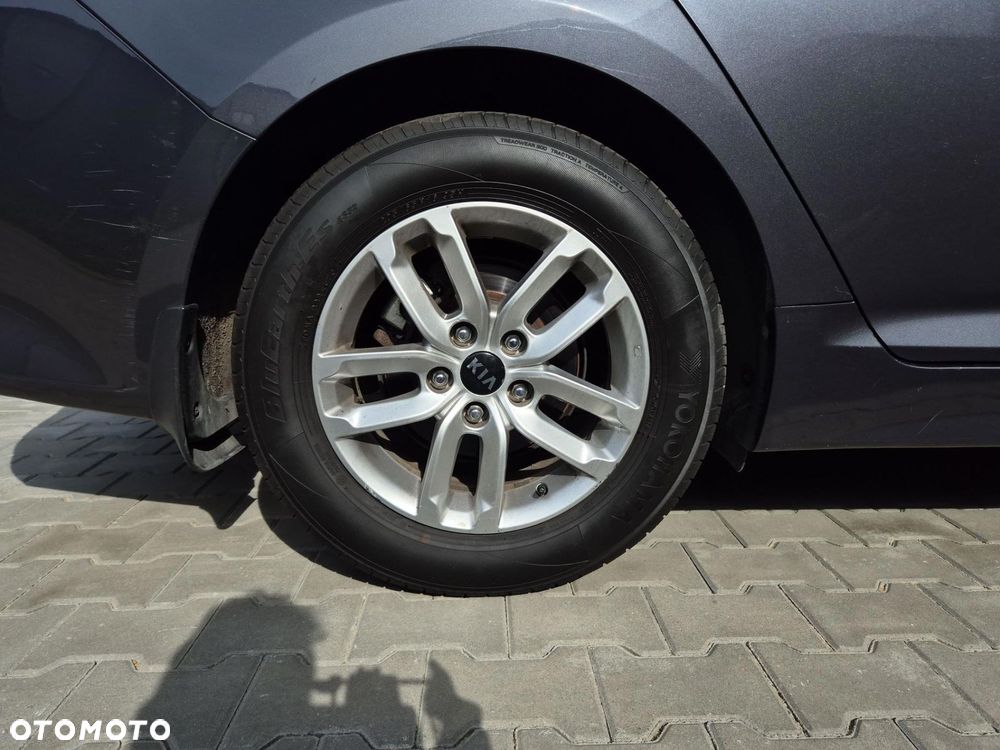 Kia Optima 1.7 CRDi M - 19