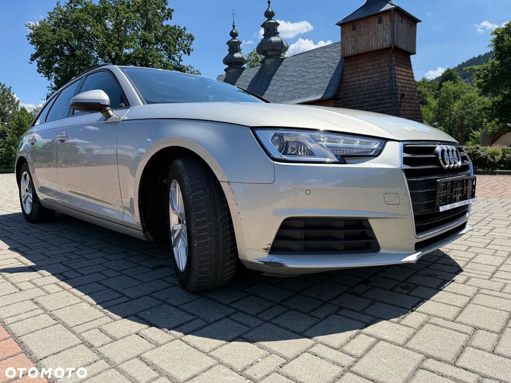 Audi A4 Avant 2.0 TDI ultra S tronic - 8
