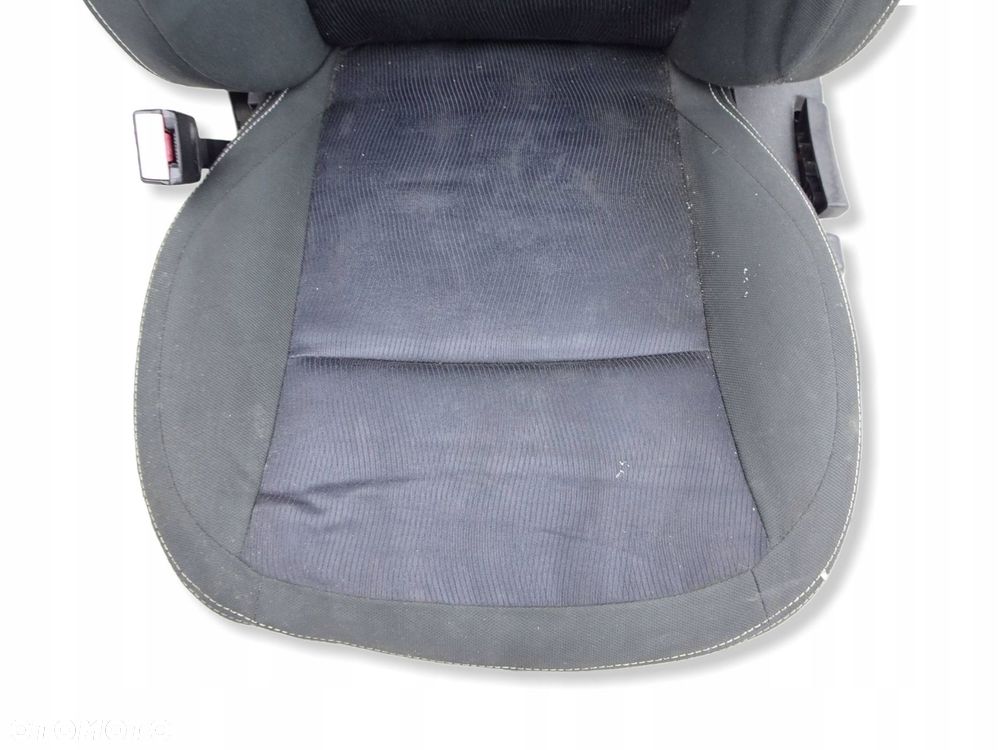 fotel lewy przód nissan qashqai j10 10-13r. anglik - 3