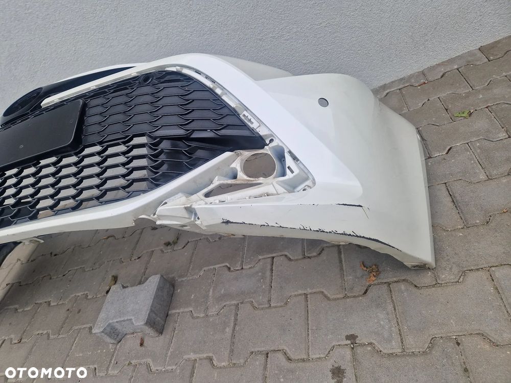 Zderzak Toyota Corolla XII E21 E210 2018 - - 8