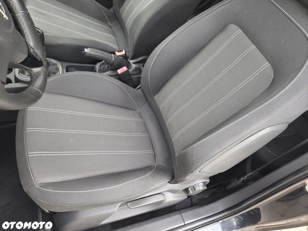 Opel Corsa 1.4 16V Color Edition - 34