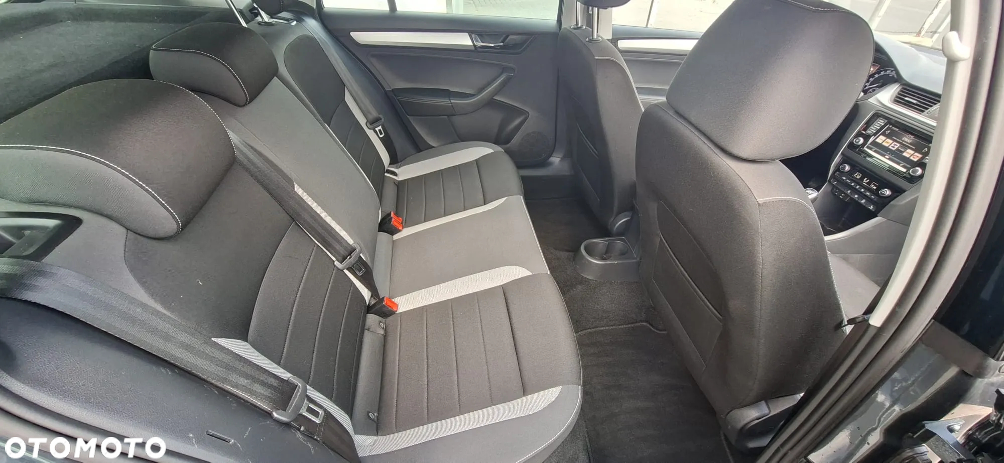 Skoda RAPID 1.0 TSI Monte Carlo - 20