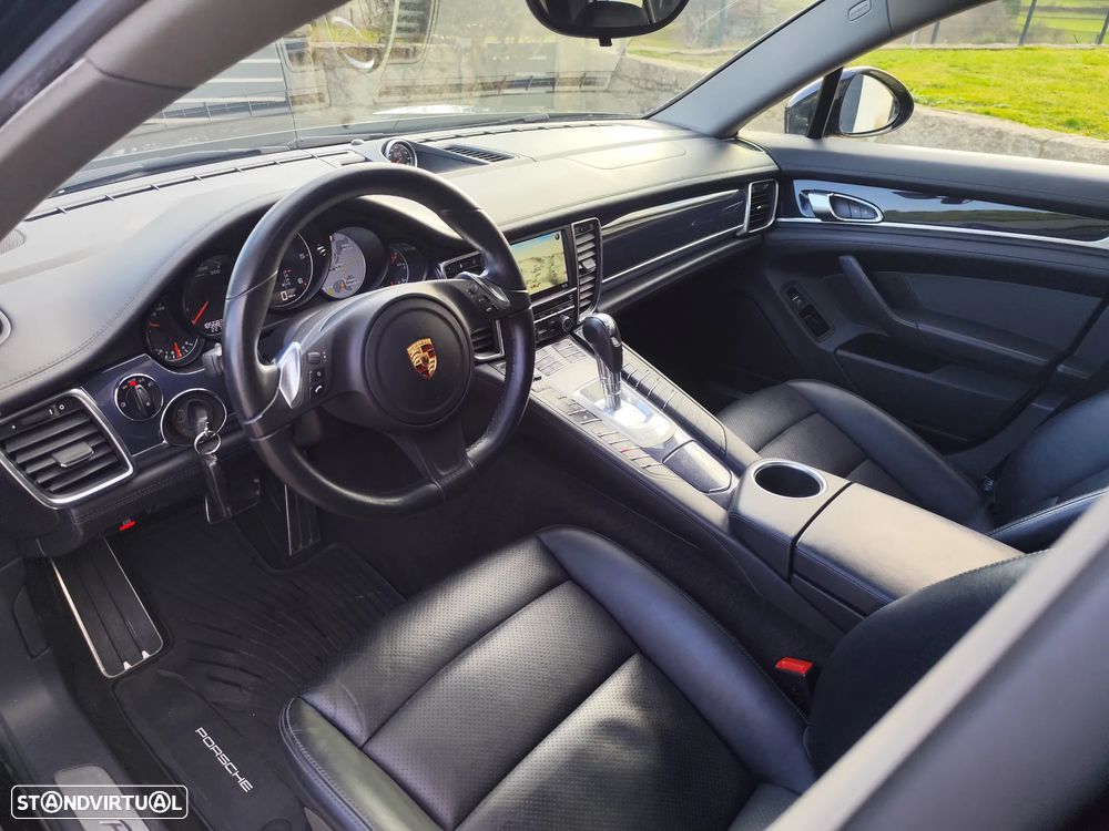 Porsche Panamera - 6