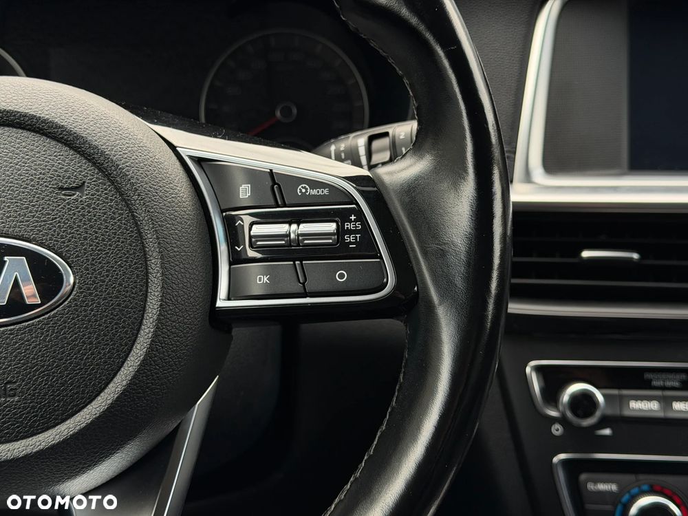 Kia Optima Plug-in Hybrid - 17