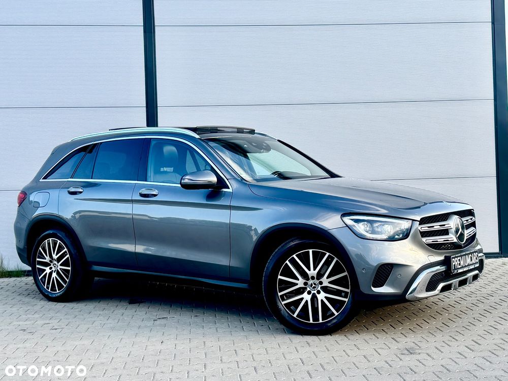 Mercedes-Benz GLC 220 d 4Matic 9G-TRONIC AMG Line Plus - 9