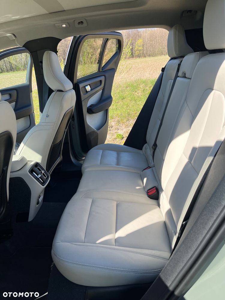 Volvo XC 40 B5 B AWD Ultimate Bright - 16