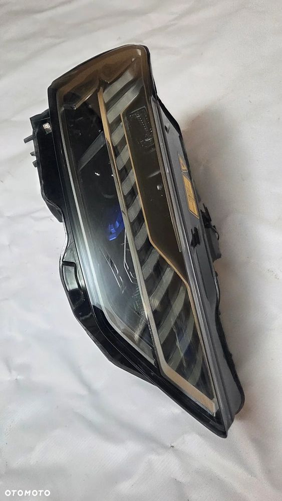 Lampa przednia Audi A7 S7 4K8 4K8941086F - 4