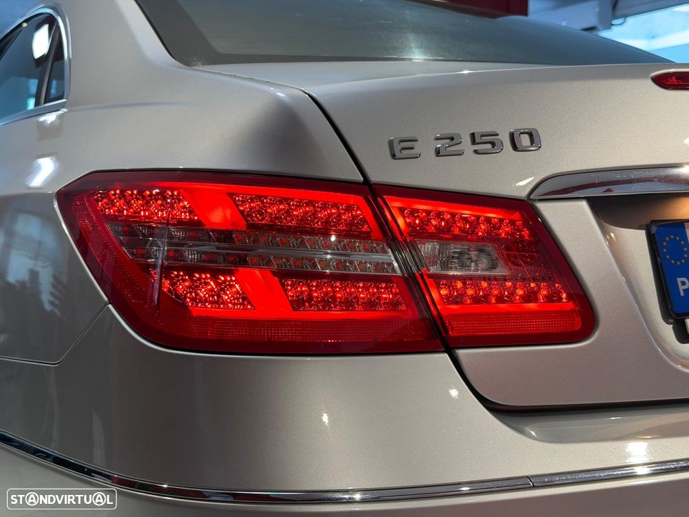 Mercedes-Benz E 250 CDi Avantgarde BlueEfficiency Auto - 14
