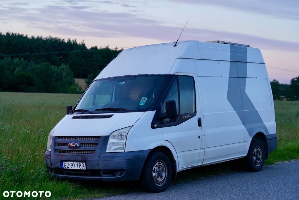 Ford Transit - 1