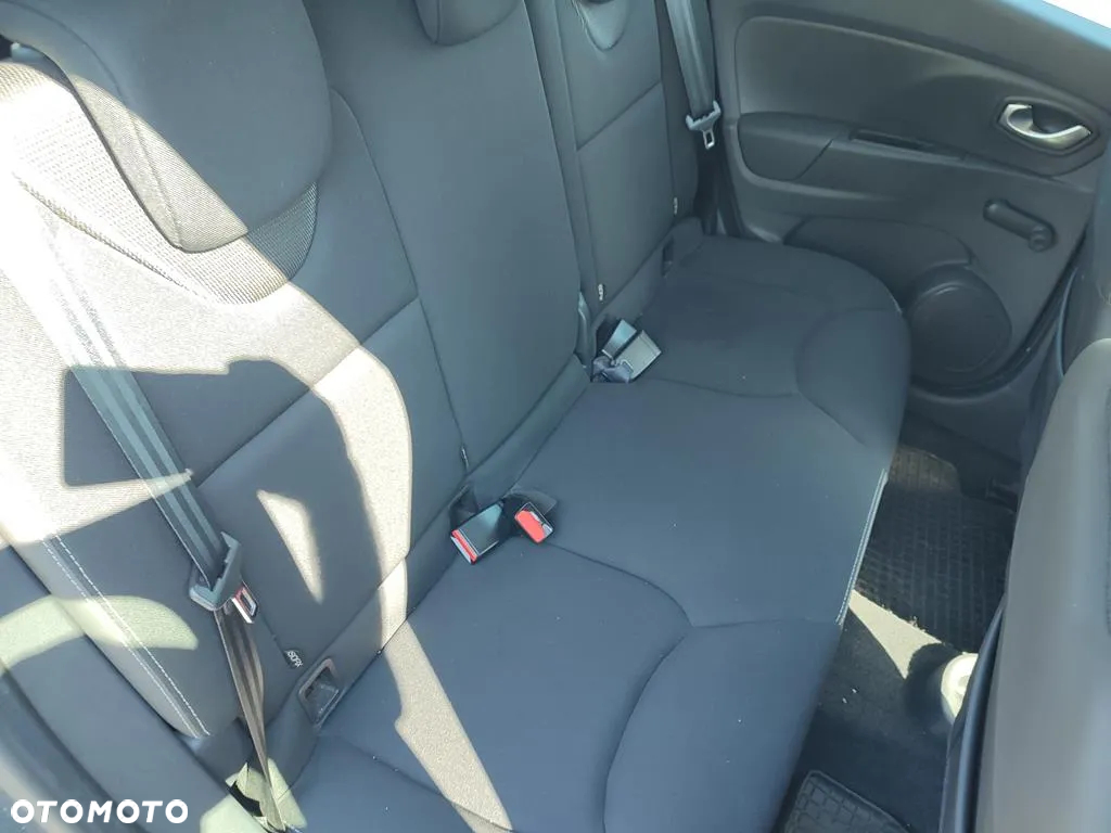Renault Clio 0.9 TCe Alize - 10
