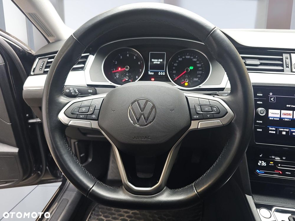 Volkswagen Passat Variant 1.5 TSI EVO Business DSG - 13