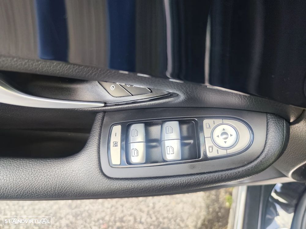 Mercedes-Benz C 200 BlueTEC - 24