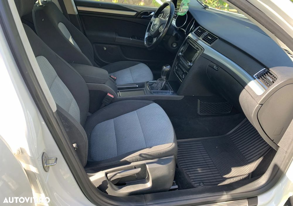 Skoda Superb 2.0 TDI DPF - 15