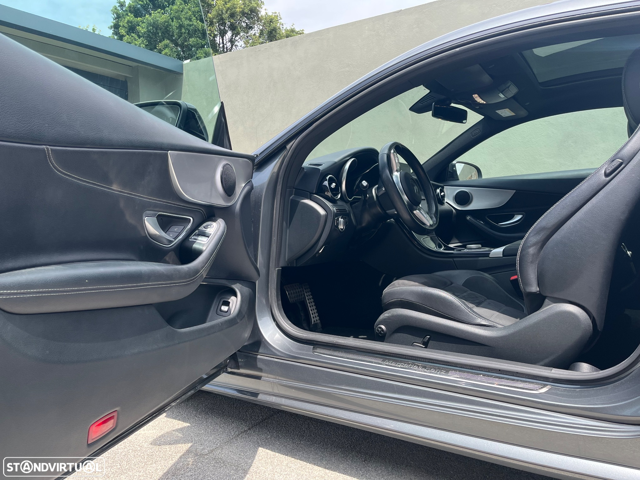 Mercedes-Benz C 220 d AMG Line - 4