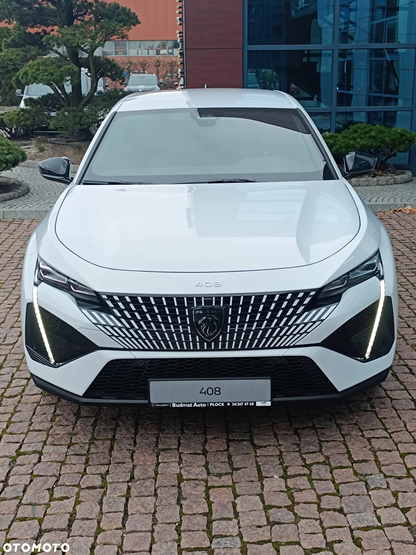 Peugeot 408 - 5
