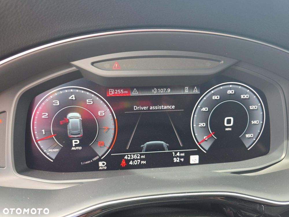 Audi Q8 55 TFSI quattro tiptronic - 8