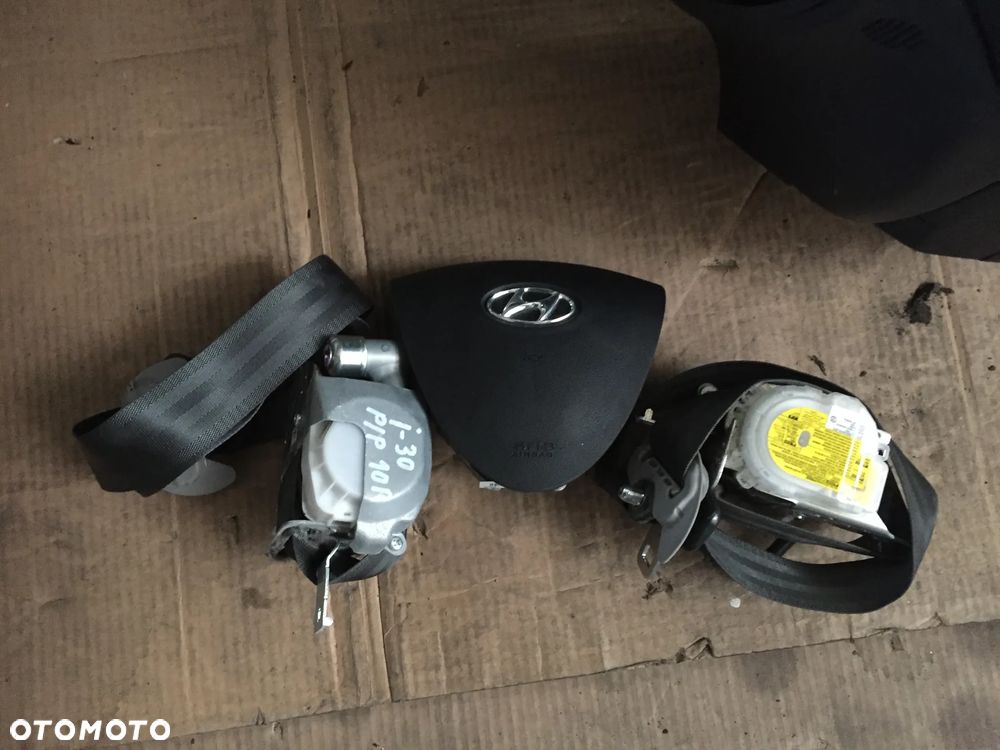 HYUNDAI I30 KOMBI 10R KONSOLA PODUSZKI AIRBAG PASY - 2