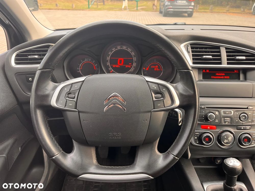 Citroën C4 1.6 VTi Attraction - 10