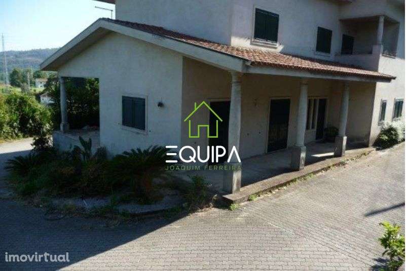 Moradia isolada Tipologia T-4 na Freguesia de Torrados, Concelho de Fe - Grande imagem: 2/22