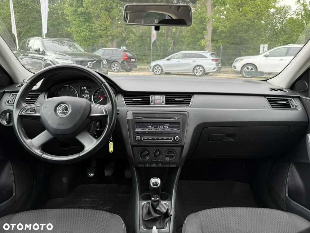 Skoda RAPID - 16