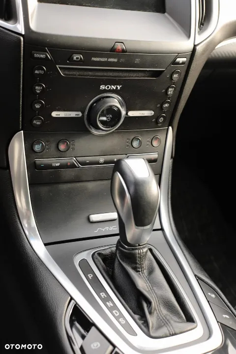 Ford Edge - 13