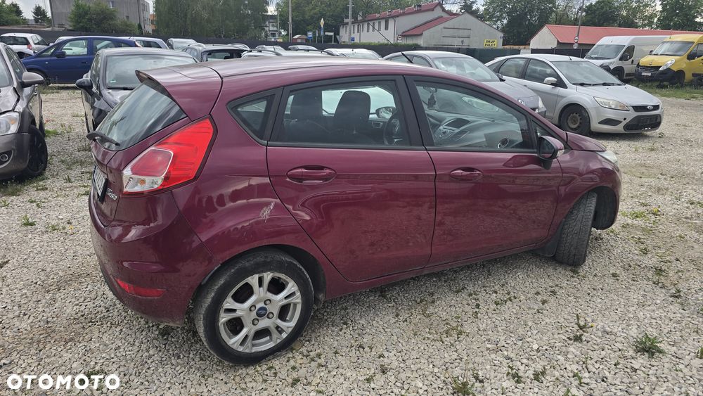 Ford Fiesta - 8