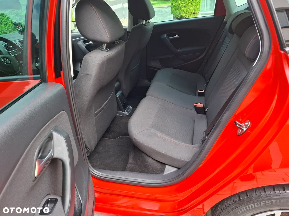 Volkswagen Polo - 15
