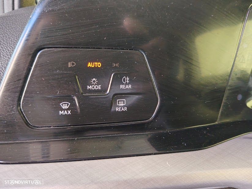 VW Golf 1.0 TSI Life - 5