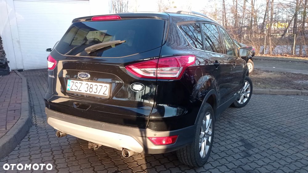 Ford Kuga 2.0 TDCi 4x4 Titanium - 17