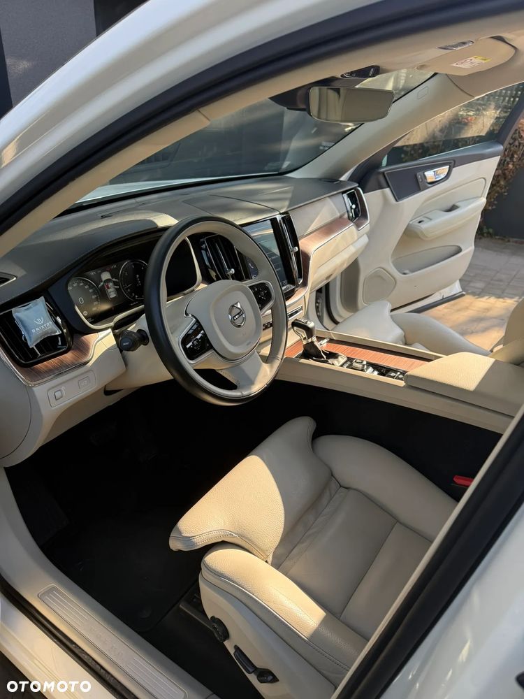 Volvo XC 60 D4 Inscription - 2