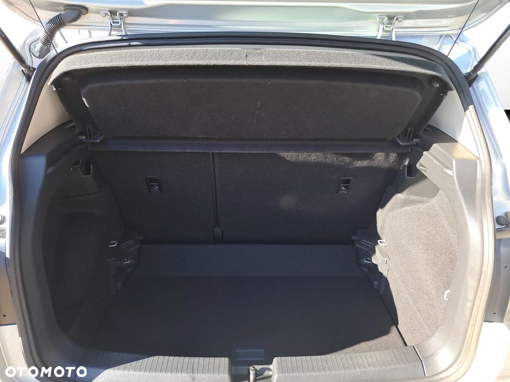Volkswagen T-Cross - 26