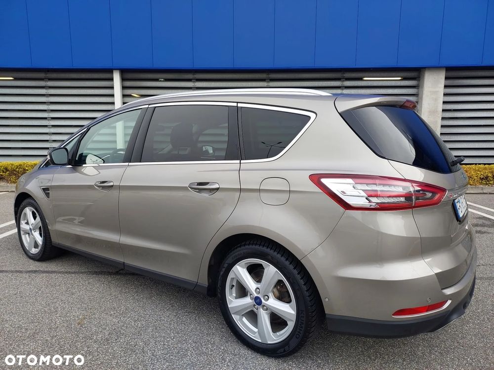 Ford S-Max 2.0 TDCi Titanium PowerShift - 4