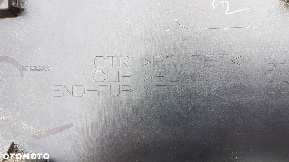 blenda klapy bagażnika nissan leaf ii 17- - 13