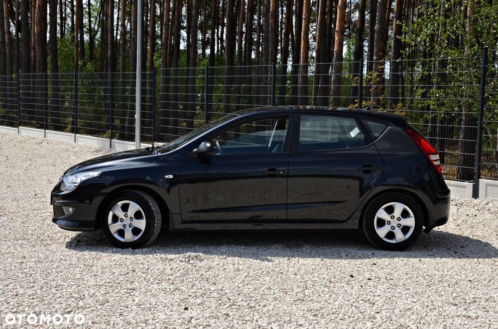 Hyundai i30 1.4 Classic + EU5 - 14