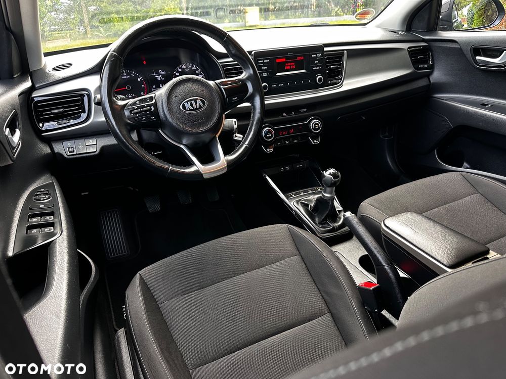 Kia Rio 1.2 Dream Team Edition - 26